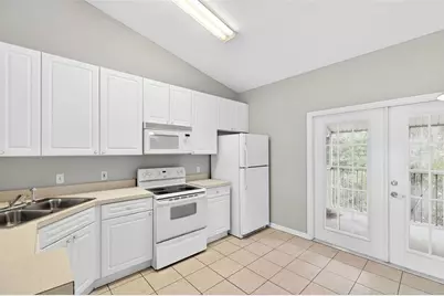 145 Reserve Circle #201, Oviedo, FL 32765 - Photo 3