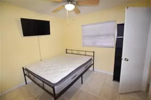 5300 Lescot Ln, Orlando, FL 32811 - Photo 15