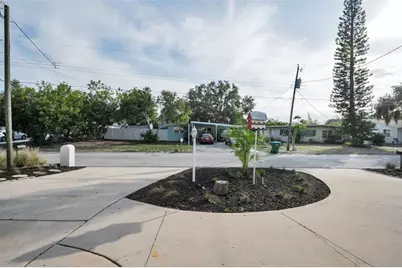 14557 Apache Avenue, Largo, FL 33774 - Photo 21