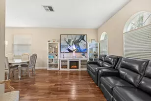 1502 Fern Bay Ct, Orlando, FL 32824 - Photo 9