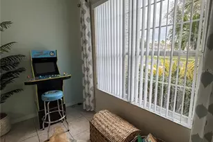 1055 Lake Berkley Dr, Kissimmee, FL 34746 - Photo 5