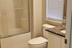 6388 Castelven Dr, Orlando, FL 32835 - Photo 25