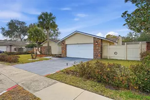 132 Sagewood Ct, Apopka, FL 32703 - Photo 1