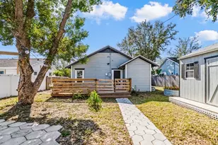 2011 Dartmouth Ave N, Saint Petersburg, FL 33713 - Photo 47