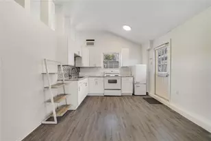 2011 Dartmouth Ave N, Saint Petersburg, FL 33713 - Photo 63