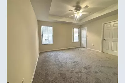 1064 Park Central Circle, Groveland, FL 34736 - Photo 5