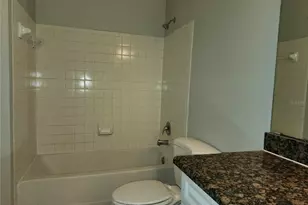 4720 Walden Cir, Orlando, FL 32811 - Photo 11