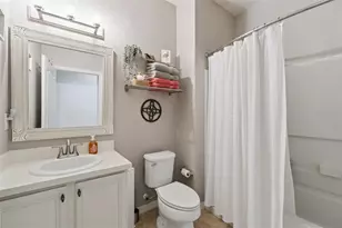 2813 Shelburne Way, Saint Cloud, FL 34772 - Photo 21