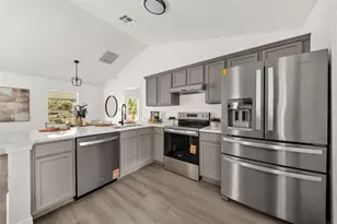 4243 Worthington Pl, Mascotte, FL 34753 - Photo 3