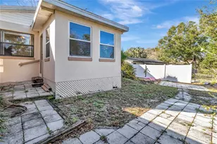 1021 Hollywood Ave, Eustis, FL 32726 - Photo 33