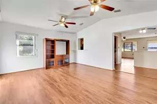 1021 Hollywood Ave, Eustis, FL 32726 - Photo 29