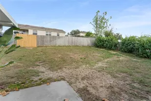 806 Breezy Lake Way, Minneola, FL 34715 - Photo 39