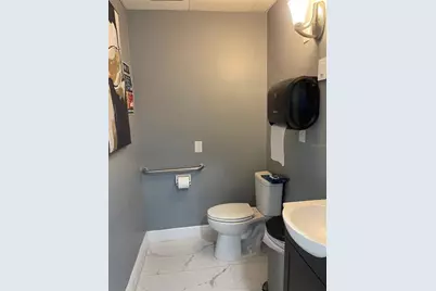 2105 S Park Avenue, Sanford, FL 32771 - Photo 17