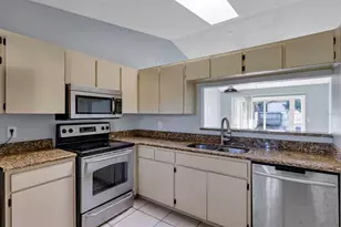 3701 Spring Land Dr, Orlando, FL 32818 - Photo 7