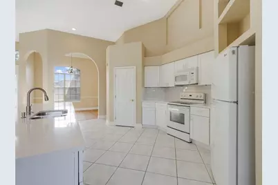 7871 Canyon Lake Circle, Orlando, FL 32835 - Photo 7