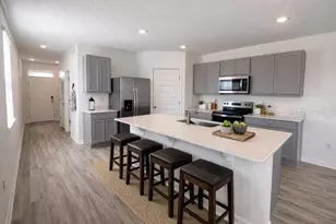 2986 Waterlily Wy, Kissimmee, FL 34759 - Photo 3