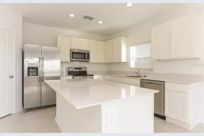 386 Puma Loop, Groveland, FL 34736 - Photo 11