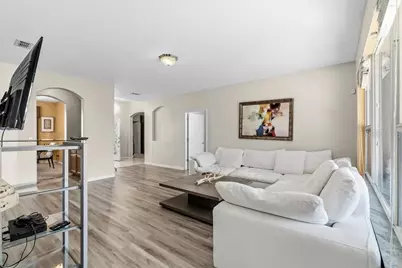 1679 Grandeflora Avenue, Clermont, FL 34711 - Photo 7