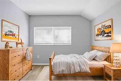 6219 Gannetdale Drive, Lithia, FL 33547 - Photo 5