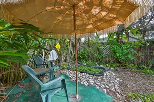 10823 106th St, Largo, FL 33773 - Photo 21