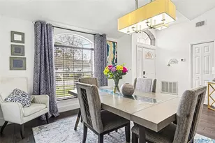 4040 Forest Island Dr, Orlando, FL 32826 - Photo 3