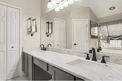 4040 Forest Island Drive, Orlando, FL 32826 - Photo 11