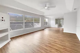 18105 Regents Square Dr, Tampa, FL 33647 - Photo 5