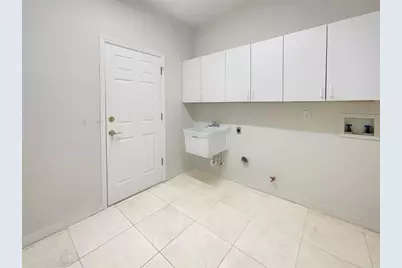 18105 Regents Square Drive, Tampa, FL 33647 - Photo 19