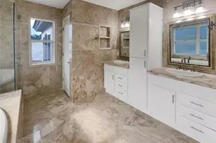 18105 Regents Square Dr, Tampa, FL 33647 - Photo 23