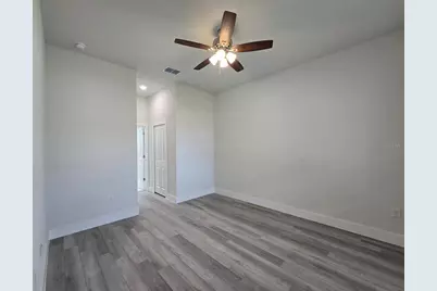 5244 Redwood Terrace, North Port, FL 34286 - Photo 9