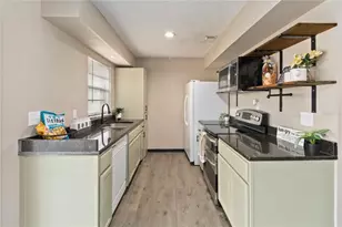 608 Dora Ave, Tavares, FL 32778 - Photo 11