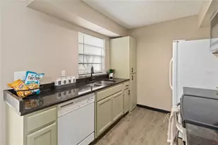 608 Dora Ave, Tavares, FL 32778 - Photo 13