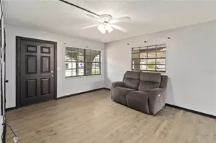 608 Dora Ave, Tavares, FL 32778 - Photo 9