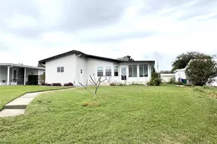 1560 Skyline Dr, Tavares, FL 32778 - Photo 21