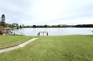 1560 Skyline Dr, Tavares, FL 32778 - Photo 25