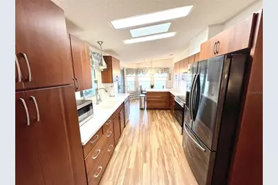 1560 Skyline Drive, Tavares, FL 32778 - Photo 7