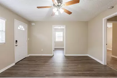 2115 E Ellicott Street, Tampa, FL 33610 - Photo 15