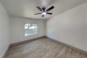 38233 Deerwoods Dr, Eustis, FL 32736 - Photo 13