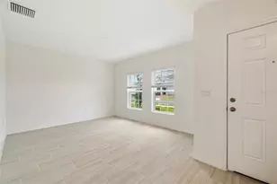 4045 Serene Water Ave, Eustis, FL 32736 - Photo 3