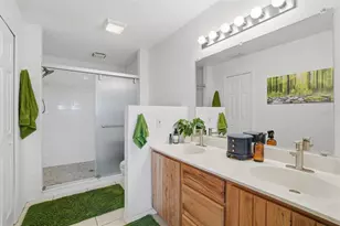 31800 Orange St, Sorrento, FL 32776 - Photo 21