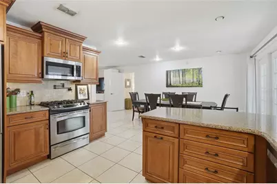 31800 Orange Street, Sorrento, FL 32776 - Photo 17