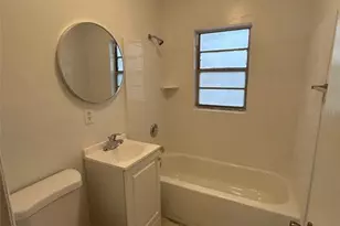 401 E Myrtle St, Longwood, FL 32750 - Photo 9