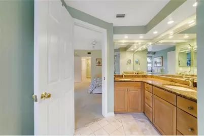 1055 Kensington Park Drive #812, Altamonte Springs, FL 32714 - Photo 15