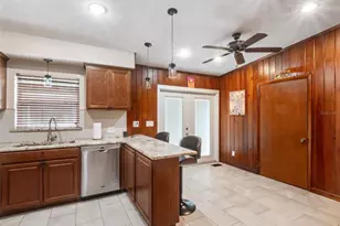 2819 Rogan Rd, Orlando, FL 32812 - Photo 11