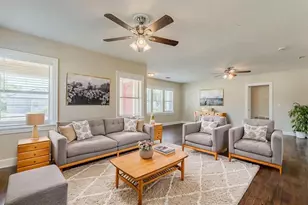 1524 13th Ave S, Saint Petersburg, FL 33705 - Photo 5