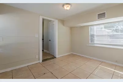 1524 13th Avenue S, Saint Petersburg, FL 33705 - Photo 17