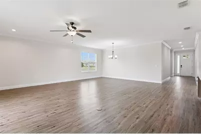 10454 Spring Lake Drive, Clermont, FL 34711 - Photo 3