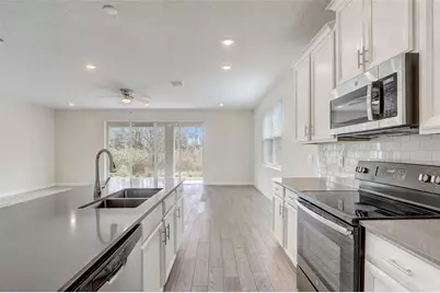 2321 Crescent Moon Street, Kissimmee, FL 34746 - Photo 11