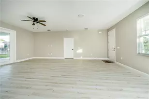 1011 Johnston Rd SE, Palm Bay, FL 32909 - Photo 7