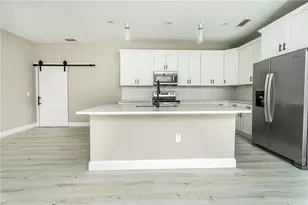 1011 Johnston Rd SE, Palm Bay, FL 32909 - Photo 9